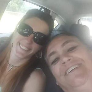 Meet your Posher, Carla